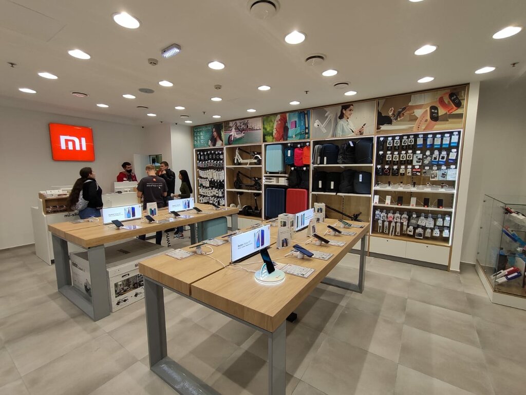 Xiaomi спб. Хайоми в СПБ официальный магазин. Магазин Xiaomi в СПБ. Магазин электроники Сяоми. Магазин Сяоми в СПБ.